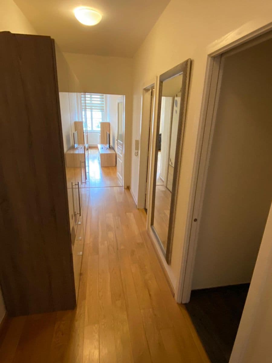 Pronájem bytu 2+kk 56 m², Elišky Peškové, Praha, Praha Pronájem bytu 2+kk 56 m², Elišky Peškové, Praha, Praha