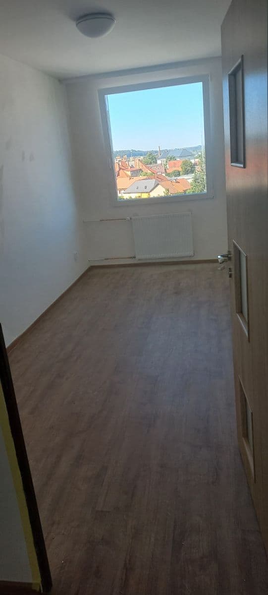 Pronájem bytu 3+1 67 m², Rokycanova, Rokycany, Plzeňský kraj Pronájem bytu 3+1 67 m², Rokycanova, Rokycany, Plzeňský kraj