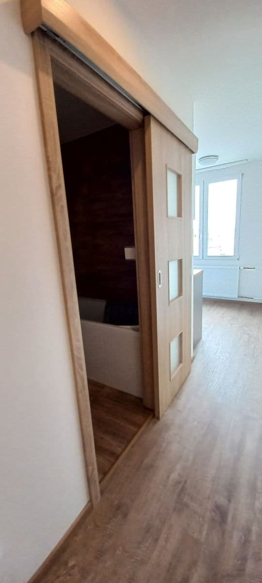 Pronájem bytu 3+1 67 m², Rokycanova, Rokycany, Plzeňský kraj Pronájem bytu 3+1 67 m², Rokycanova, Rokycany, Plzeňský kraj