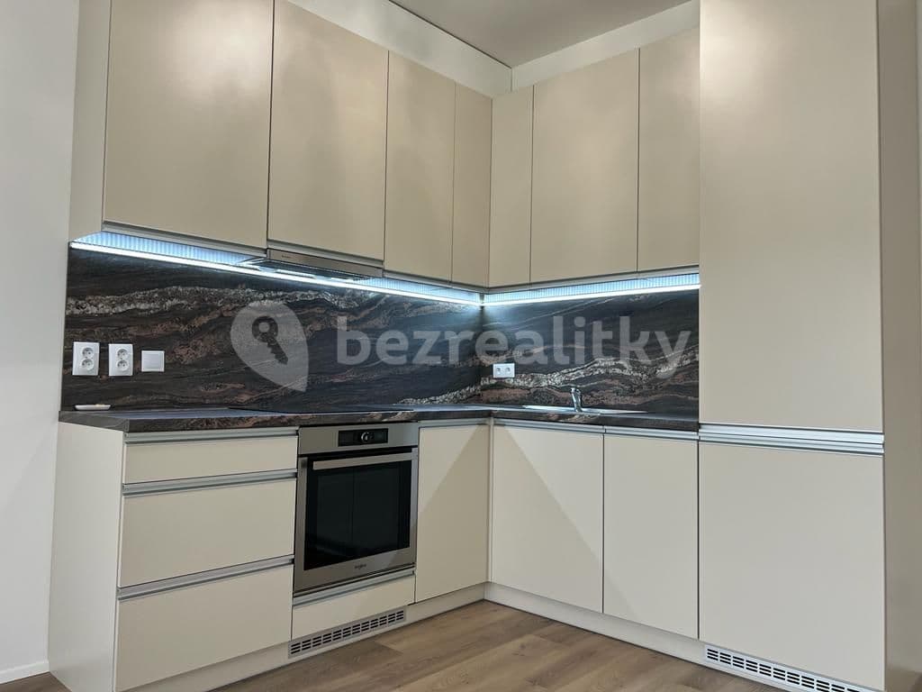 Pronájem bytu 1+kk 31 m², Spolková, Brno, Jihomoravský kraj Pronájem bytu 1+kk 31 m², Spolková, Brno, Jihomoravský kraj