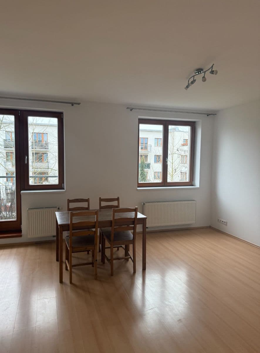 Pronájem bytu 2+kk 45 m², Neumannova, Praha, Praha Pronájem bytu 2+kk 45 m², Neumannova, Praha, Praha