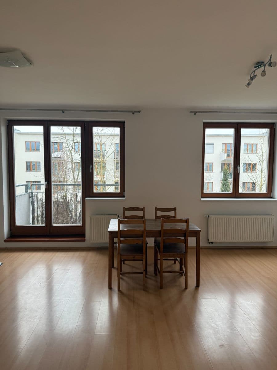 Pronájem bytu 2+kk 45 m², Neumannova, Praha, Praha Pronájem bytu 2+kk 45 m², Neumannova, Praha, Praha