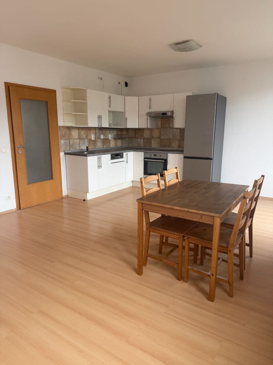 Pronájem bytu 2+kk 45 m², Neumannova, Praha, Praha Pronájem bytu 2+kk 45 m², Neumannova, Praha, Praha