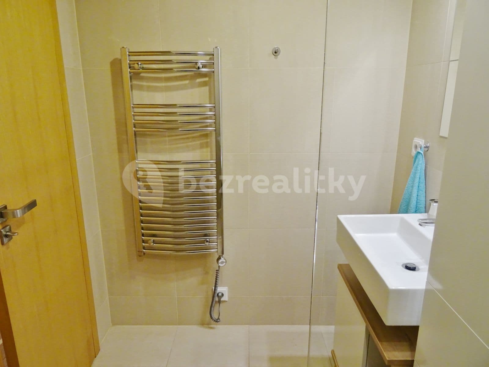 Pronájem bytu 1+kk 43 m², U Studánky, Praha, Praha Pronájem bytu 1+kk 43 m², U Studánky, Praha, Praha