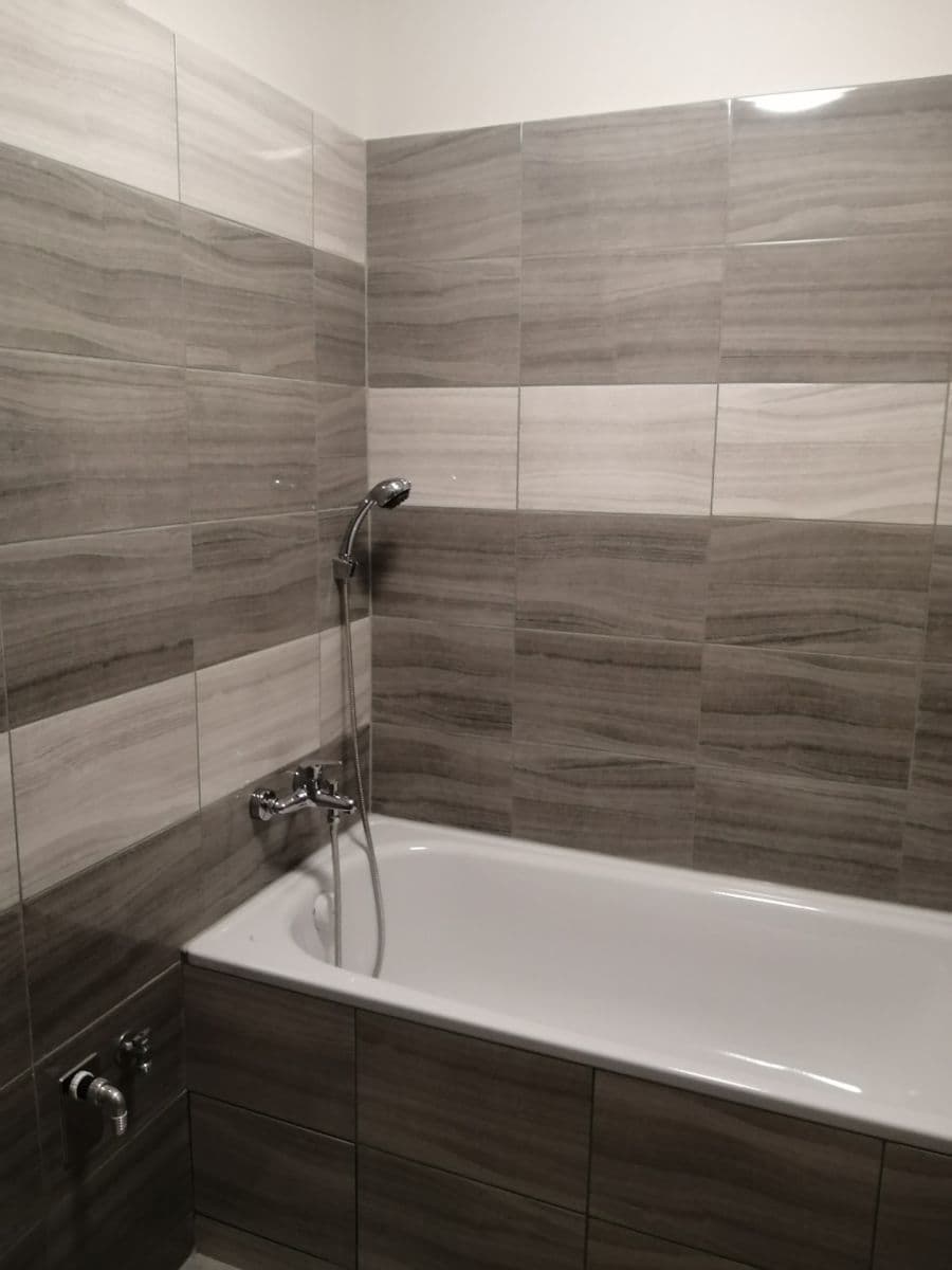 Pronájem bytu 2+kk 49 m², U Školy, Příbram, Středočeský kraj Pronájem bytu 2+kk 49 m², U Školy, Příbram, Středočeský kraj