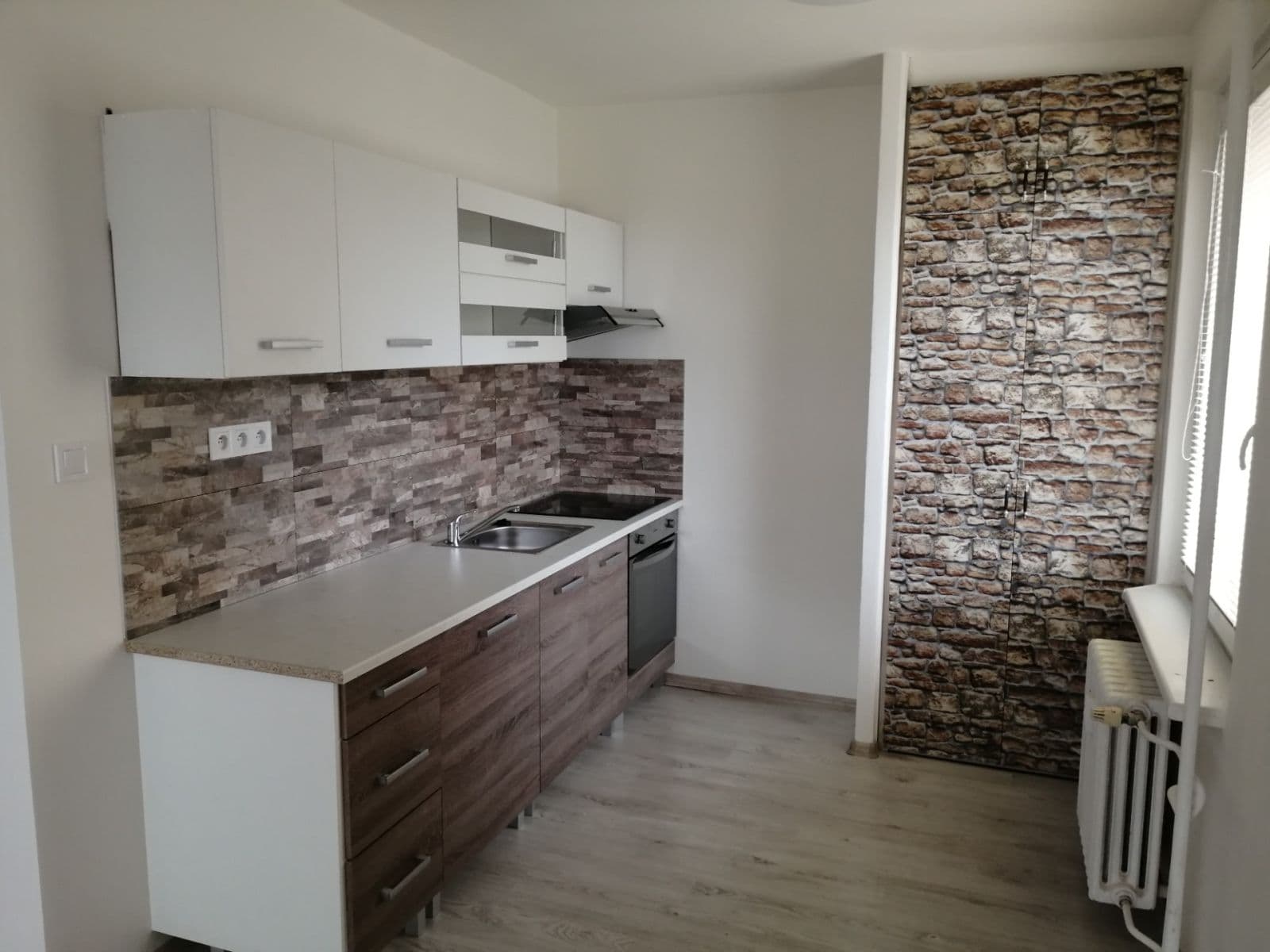 Pronájem bytu 2+kk 49 m², U Školy, Příbram, Středočeský kraj Pronájem bytu 2+kk 49 m², U Školy, Příbram, Středočeský kraj