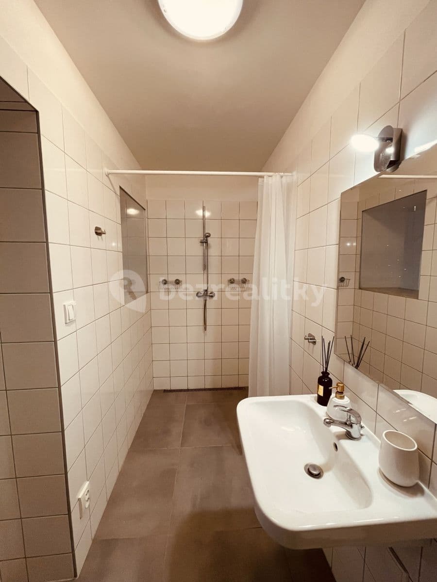 Pronájem bytu 1+kk 34 m², Žižkova, Brno, Jihomoravský kraj Pronájem bytu 1+kk 34 m², Žižkova, Brno, Jihomoravský kraj
