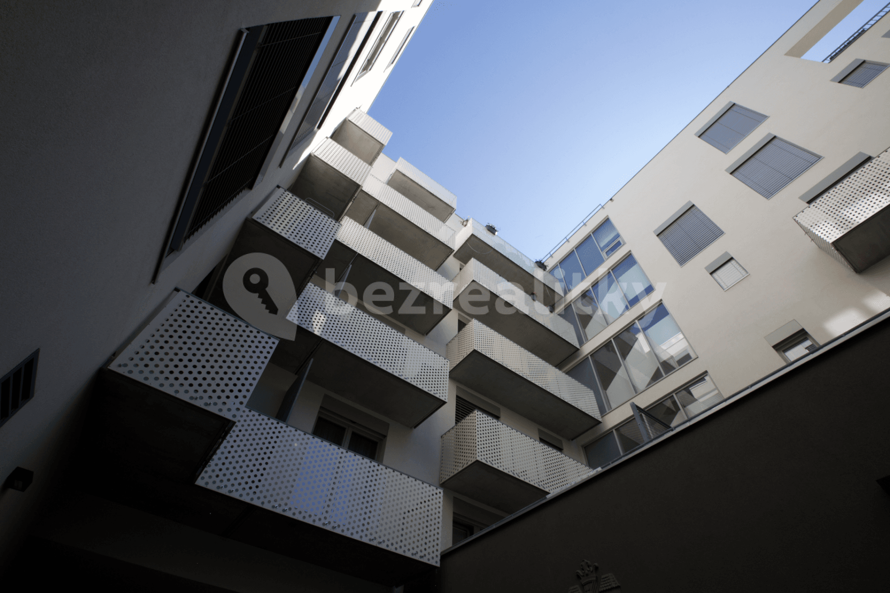 Pronájem bytu 3+kk 120 m², Koněvova, Praha, Praha Pronájem bytu 3+kk 120 m², Koněvova, Praha, Praha