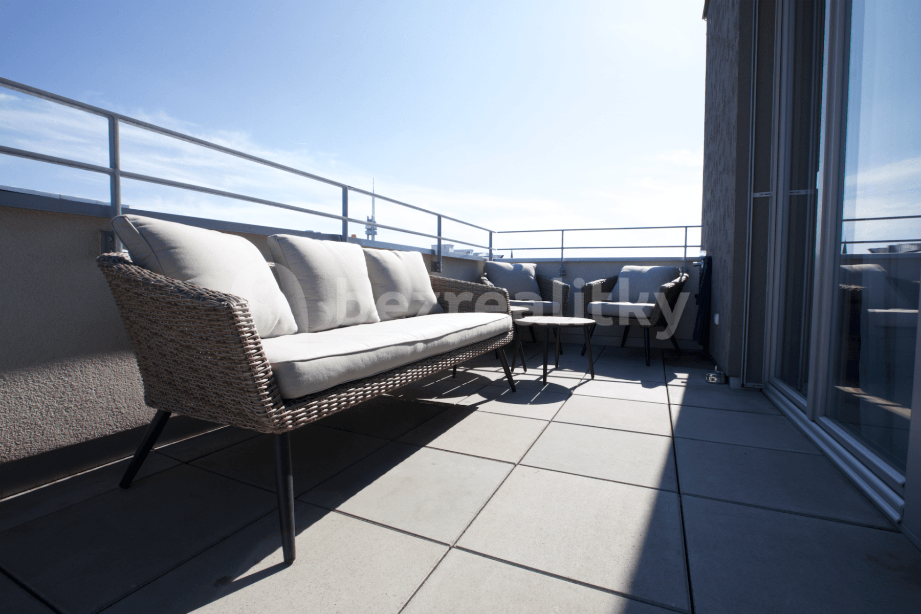 Pronájem bytu 3+kk 120 m², Koněvova, Praha, Praha Pronájem bytu 3+kk 120 m², Koněvova, Praha, Praha
