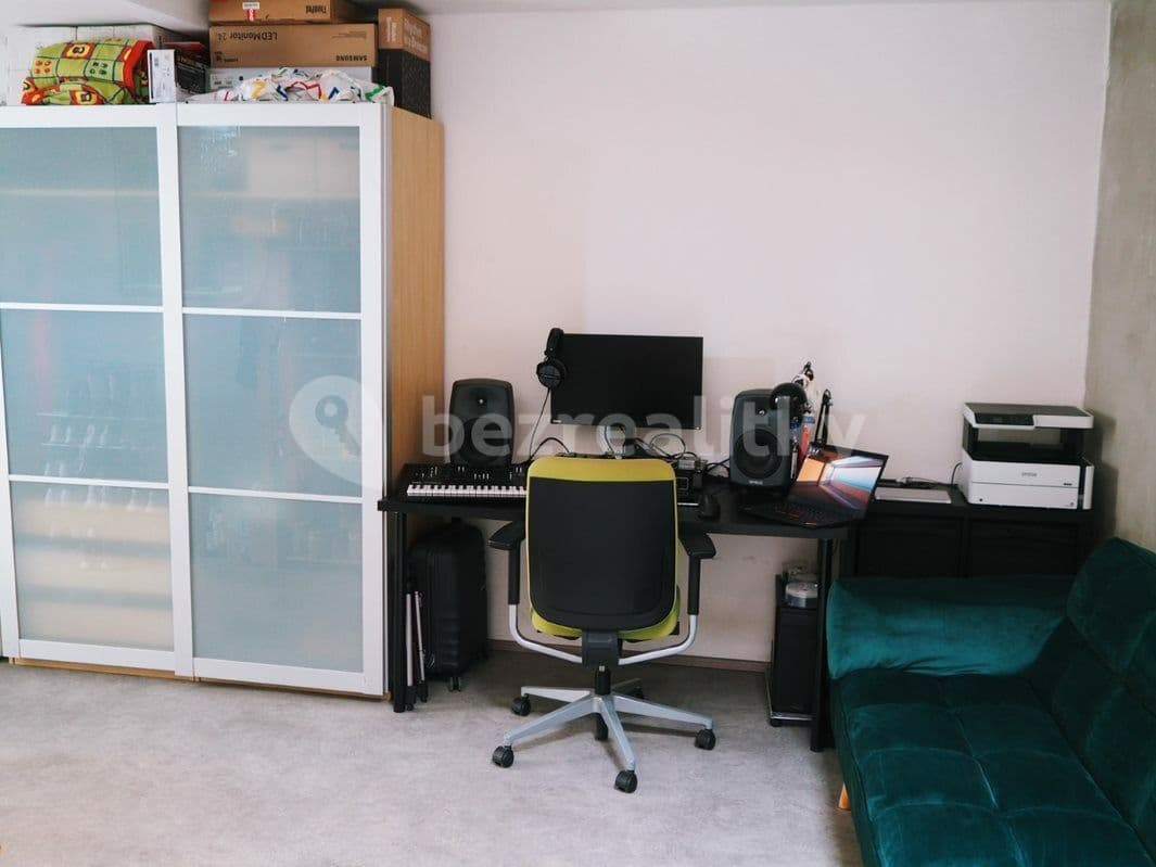 Pronájem bytu 2+kk 45 m², Vančurova, Brno, Jihomoravský kraj Pronájem bytu 2+kk 45 m², Vančurova, Brno, Jihomoravský kraj