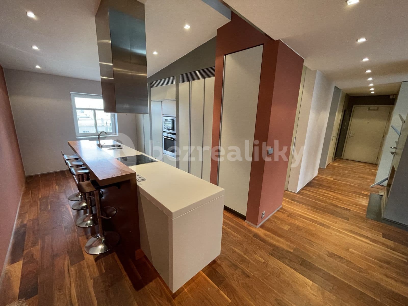 Pronájem bytu 3+1 94 m², Krakovská, Praha, Praha Pronájem bytu 3+1 94 m², Krakovská, Praha, Praha
