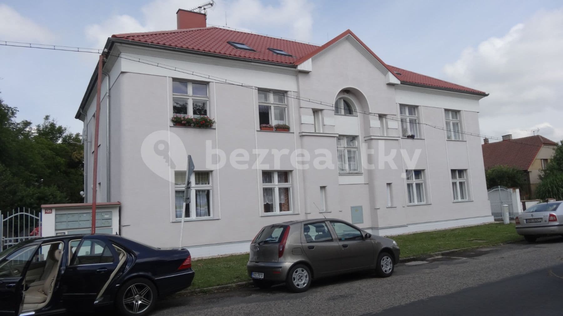 Pronájem bytu 1+kk 43 m², Hálkova, Pečky, Středočeský kraj Pronájem bytu 1+kk 43 m², Hálkova, Pečky, Středočeský kraj