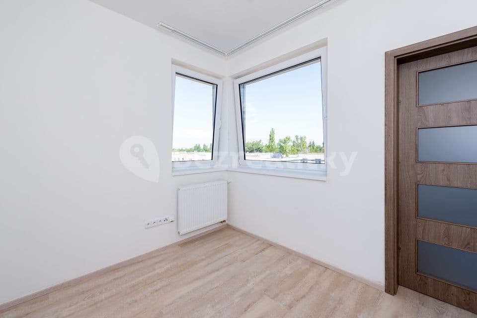 Pronájem bytu 2+kk 42 m², Kadečkové, Praha, Praha Pronájem bytu 2+kk 42 m², Kadečkové, Praha, Praha