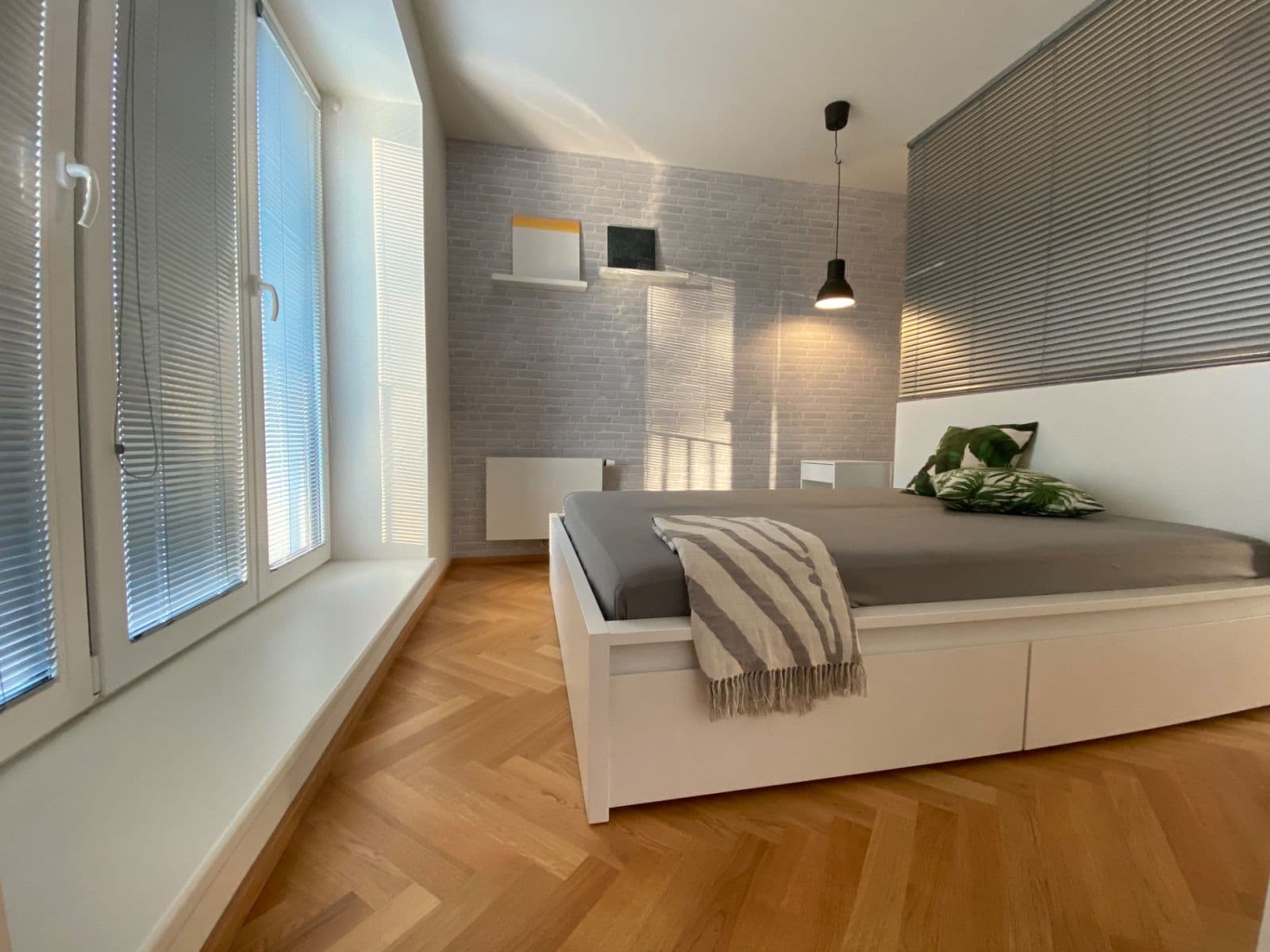 Pronájem bytu 2+kk 50 m², Nemocniční, Praha, Praha Pronájem bytu 2+kk 50 m², Nemocniční, Praha, Praha