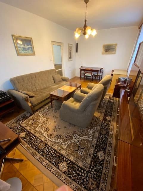 Pronájem bytu 2+1 67 m², Beckovská, Zlín, Zlínský kraj Pronájem bytu 2+1 67 m², Beckovská, Zlín, Zlínský kraj