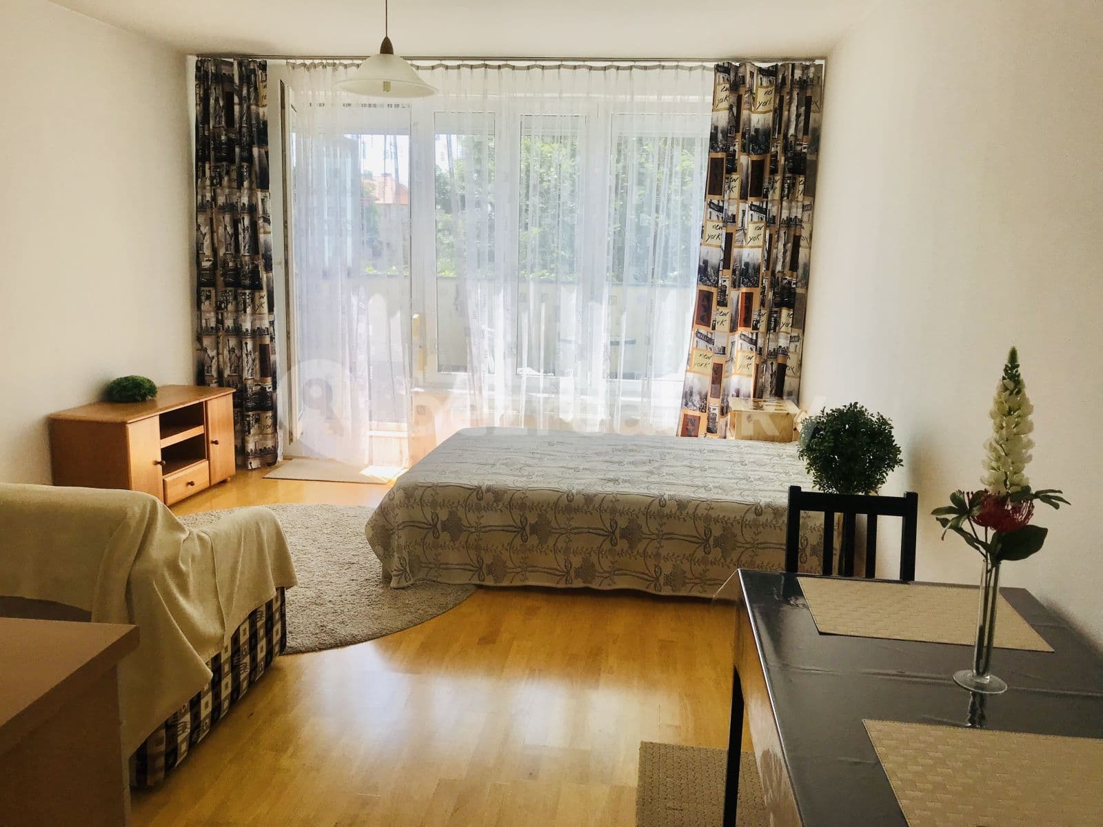 Pronájem bytu 1+kk 40 m², Počernická, Praha, Praha Pronájem bytu 1+kk 40 m², Počernická, Praha, Praha