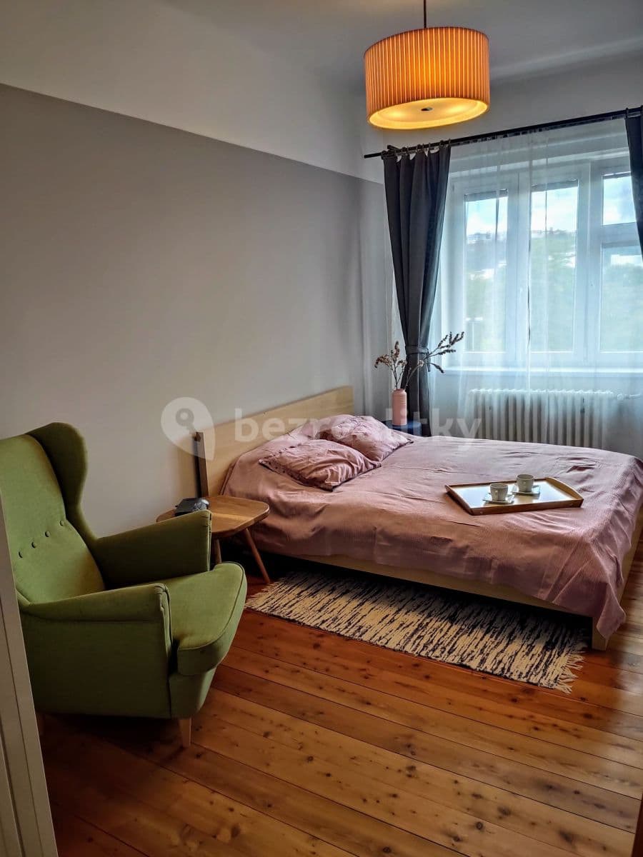 Pronájem bytu 2+kk 50 m², Podolská, Praha, Praha Pronájem bytu 2+kk 50 m², Podolská, Praha, Praha