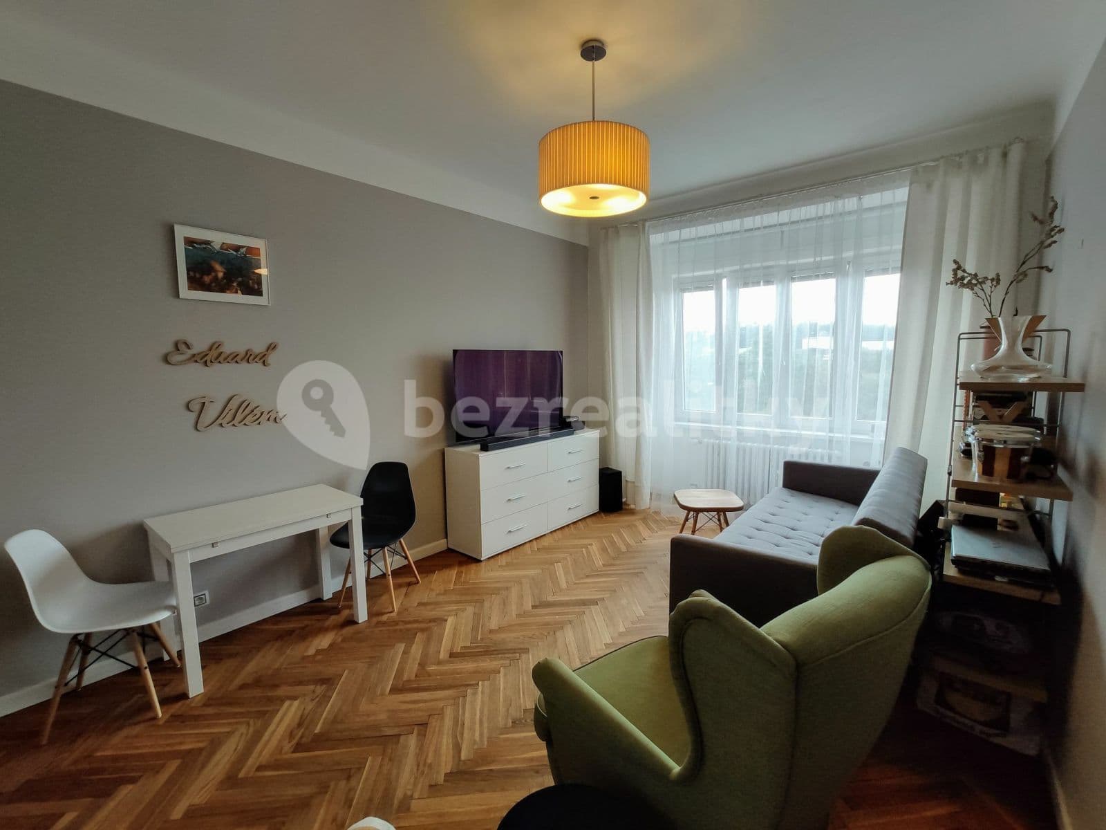Pronájem bytu 2+kk 50 m², Podolská, Praha, Praha Pronájem bytu 2+kk 50 m², Podolská, Praha, Praha