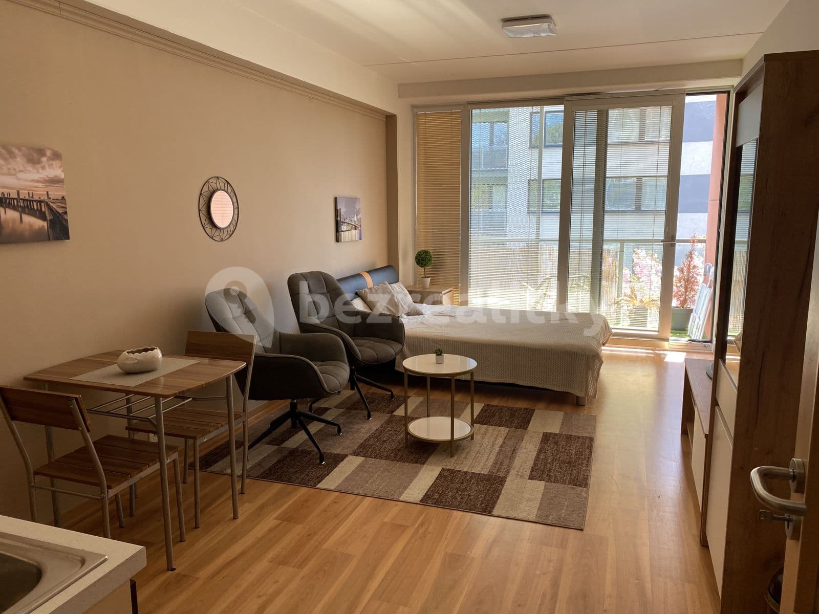 Pronájem bytu 1+kk 32 m², Kavaleristů, Olomouc, Olomoucký kraj Pronájem bytu 1+kk 32 m², Kavaleristů, Olomouc, Olomoucký kraj