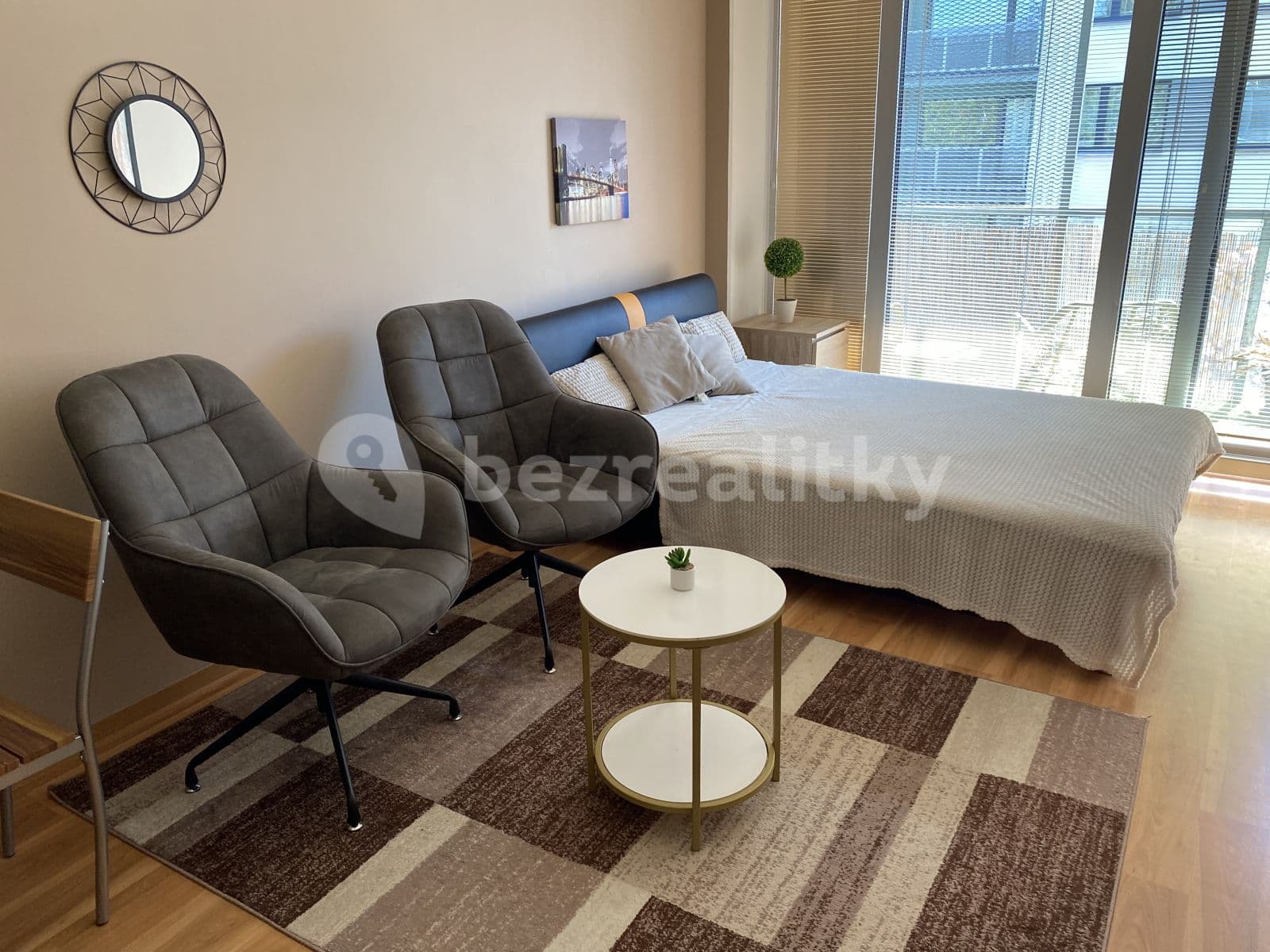 Pronájem bytu 1+kk 32 m², Kavaleristů, Olomouc, Olomoucký kraj Pronájem bytu 1+kk 32 m², Kavaleristů, Olomouc, Olomoucký kraj