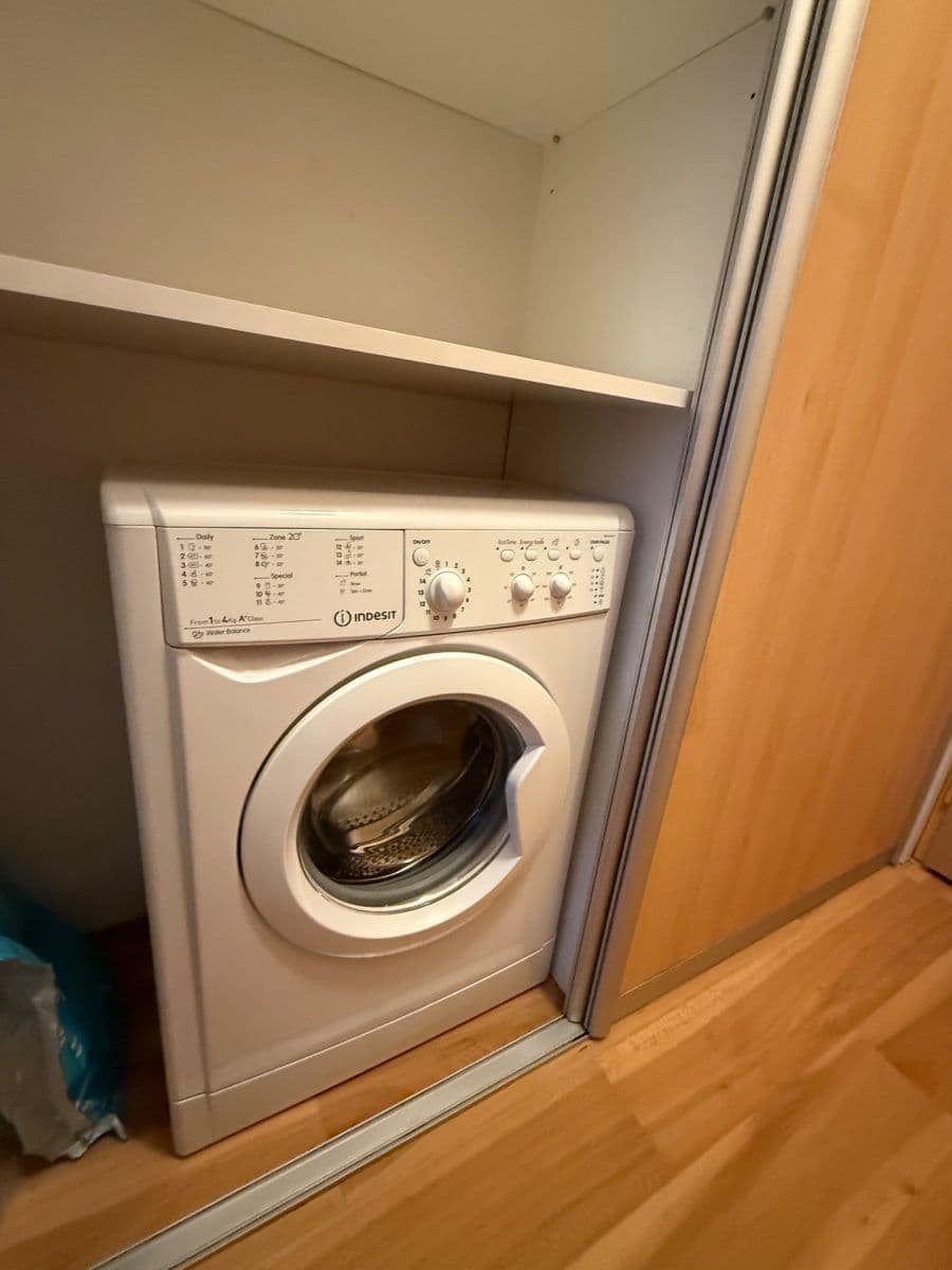 Pronájem bytu 1+kk 32 m², Kavaleristů, Olomouc, Olomoucký kraj Pronájem bytu 1+kk 32 m², Kavaleristů, Olomouc, Olomoucký kraj