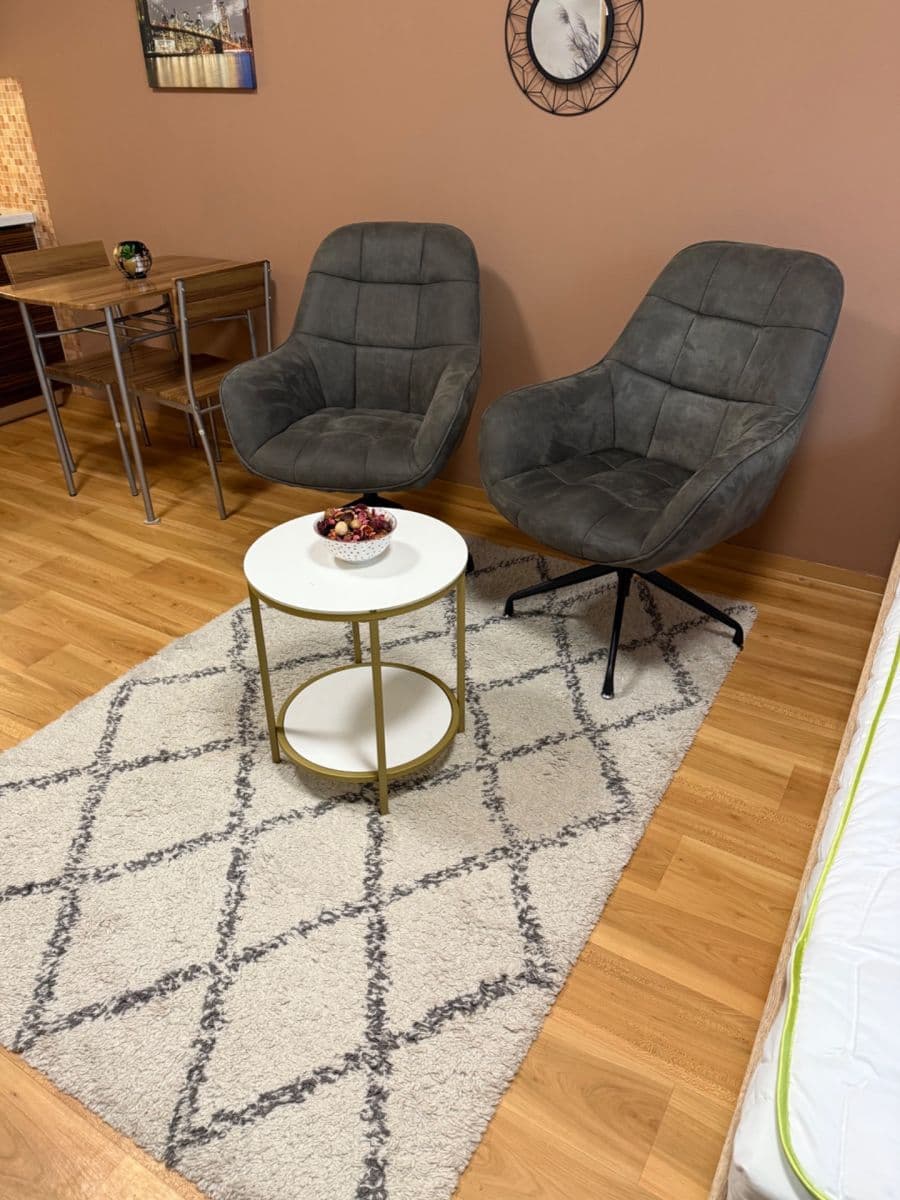 Pronájem bytu 1+kk 32 m², Kavaleristů, Olomouc, Olomoucký kraj Pronájem bytu 1+kk 32 m², Kavaleristů, Olomouc, Olomoucký kraj