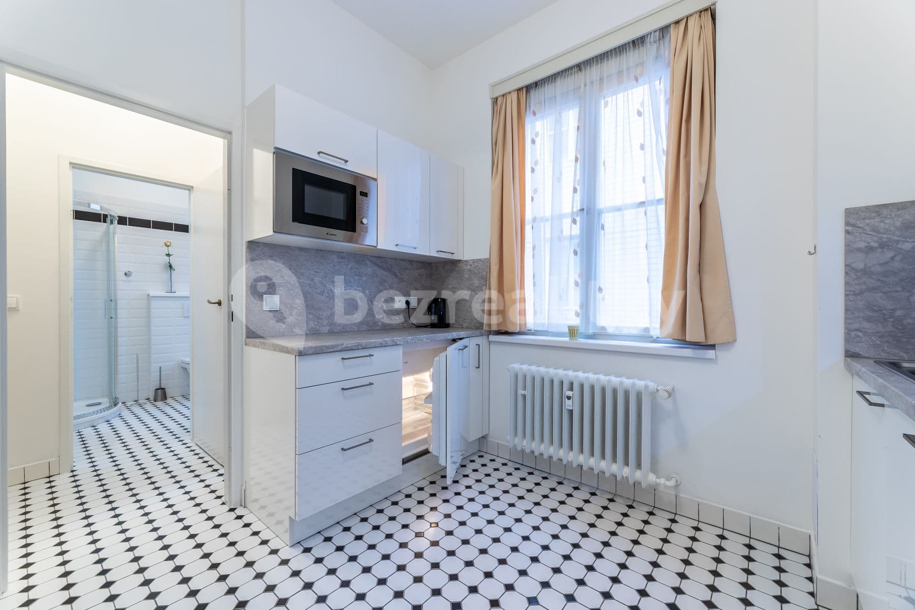 Pronájem bytu 1+1 37 m², Revoluční, Praha, Praha Pronájem bytu 1+1 37 m², Revoluční, Praha, Praha