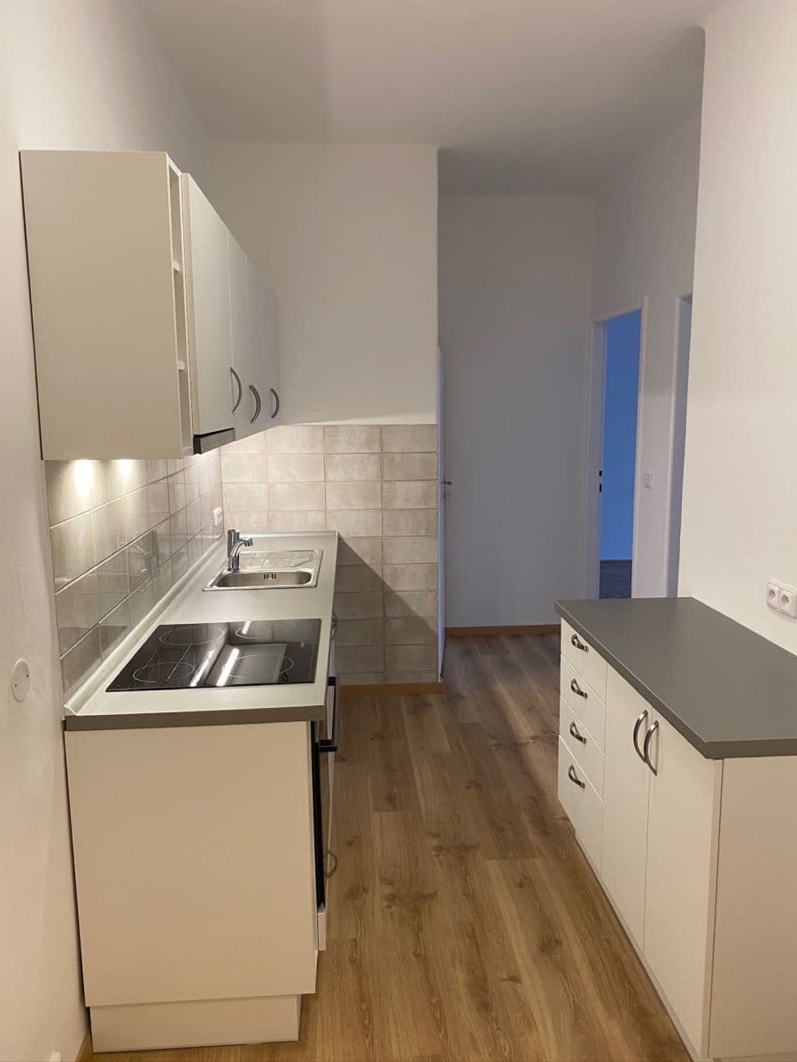 Pronájem bytu 2+kk 50 m², Milady Horákové, Praha, Praha Pronájem bytu 2+kk 50 m², Milady Horákové, Praha, Praha