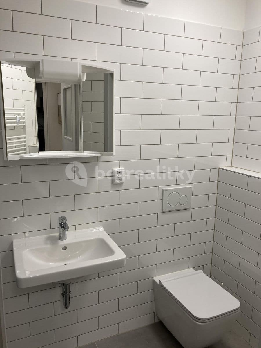 Pronájem bytu 1+kk 22 m², Křenová, Brno, Jihomoravský kraj Pronájem bytu 1+kk 22 m², Křenová, Brno, Jihomoravský kraj