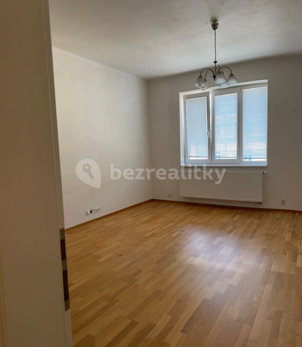 Pronájem bytu 2+kk 55 m², 28. pluku, Praha, Praha Pronájem bytu 2+kk 55 m², 28. pluku, Praha, Praha