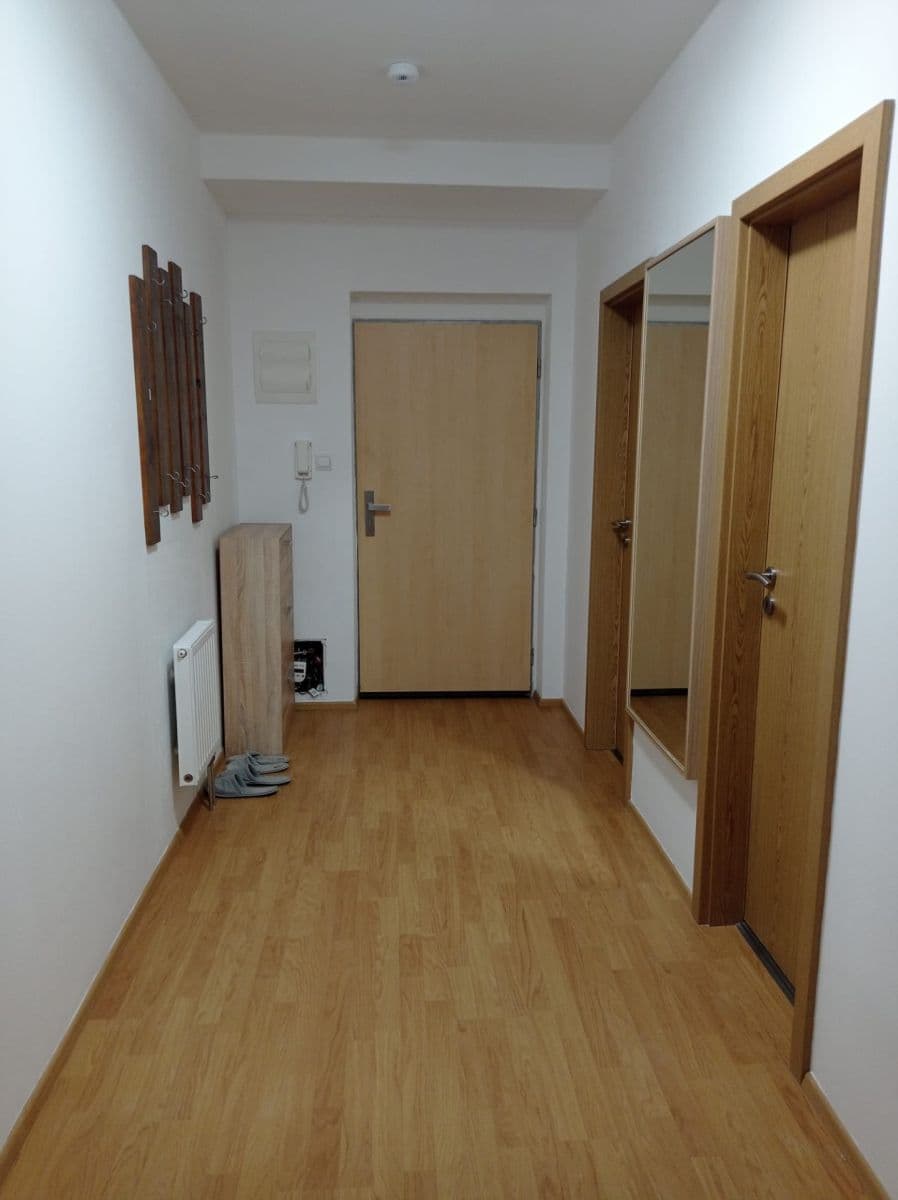 Pronájem bytu 2+kk 74 m², Smetanovo nábřeží, Vyškov, Jihomoravský kraj Pronájem bytu 2+kk 74 m², Smetanovo nábřeží, Vyškov, Jihomoravský kraj