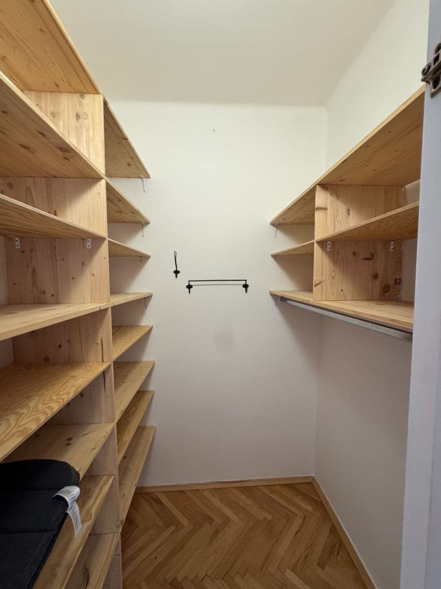 Pronájem bytu 1+kk 34 m², Jana Želivského, Praha, Praha Pronájem bytu 1+kk 34 m², Jana Želivského, Praha, Praha