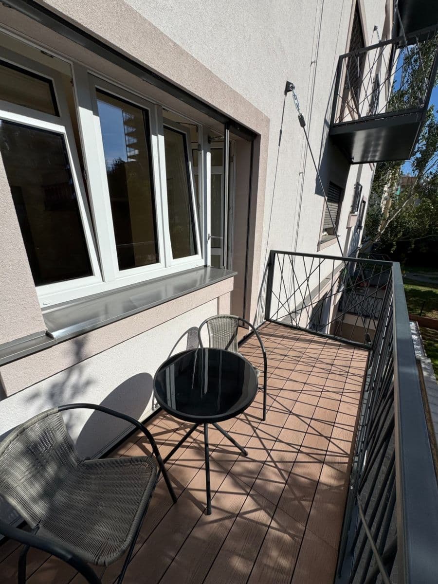 Pronájem bytu 1+kk 34 m², Jana Želivského, Praha, Praha Pronájem bytu 1+kk 34 m², Jana Želivského, Praha, Praha