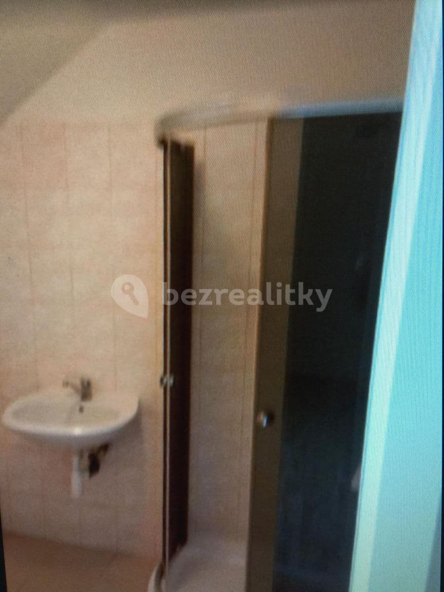 Pronájem bytu Garsoniéra 22 m², Prokopa Velikého, Český Brod, Středočeský kraj Pronájem bytu Garsoniéra 22 m², Prokopa Velikého, Český Brod, Středočeský kraj