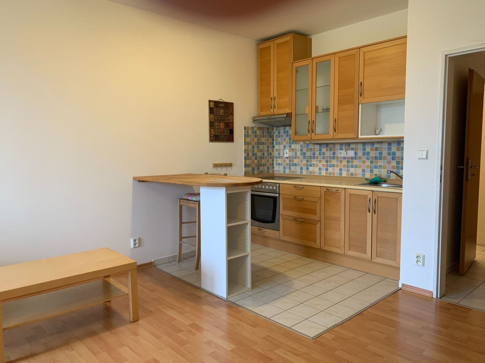 Pronájem bytu Garsoniéra 35 m², Chelčického, Roztoky, Středočeský kraj Pronájem bytu Garsoniéra 35 m², Chelčického, Roztoky, Středočeský kraj