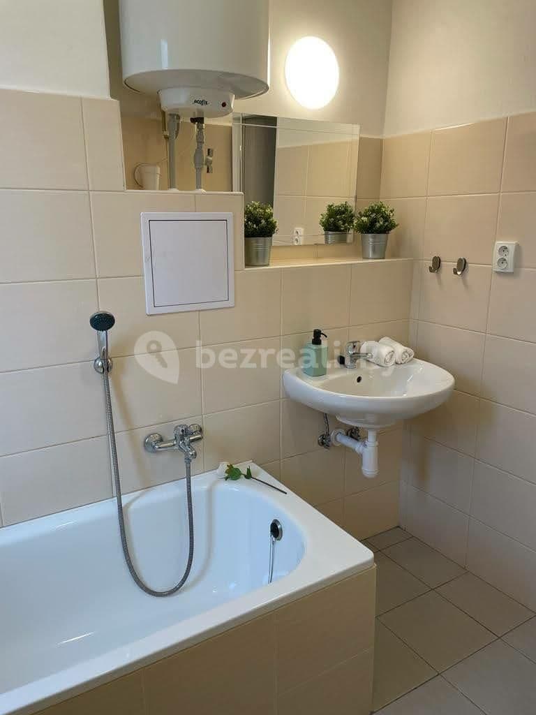 Pronájem bytu 2+kk 45 m², Poděbradova, Ostrava, Moravskoslezský kraj Pronájem bytu 2+kk 45 m², Poděbradova, Ostrava, Moravskoslezský kraj