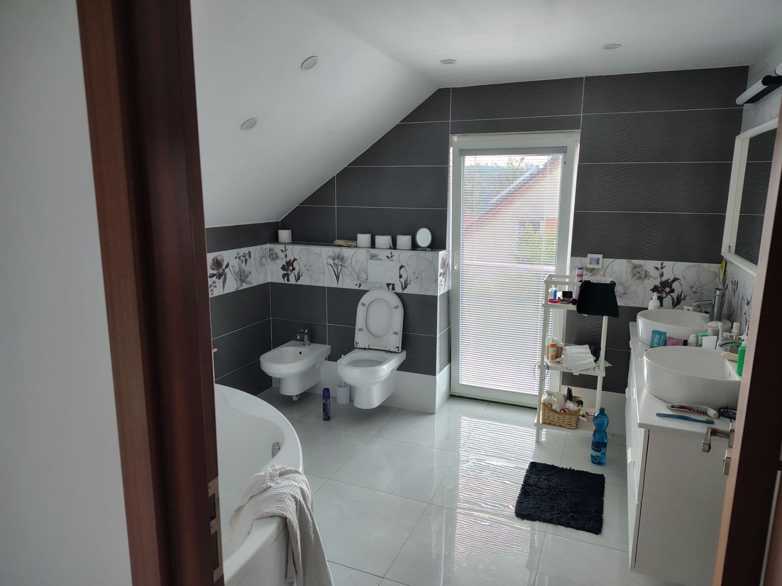 Pronájem domu 160 m², pozemek 600 m², K Dubné, Vrané nad Vltavou, Středočeský kraj Pronájem domu 160 m², pozemek 600 m², K Dubné, Vrané nad Vltavou, Středočeský kraj