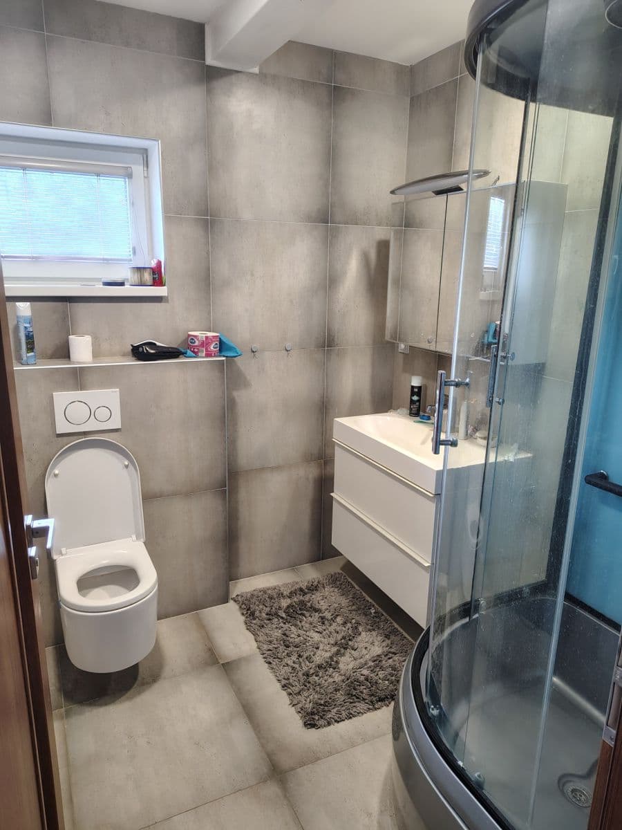 Pronájem domu 160 m², pozemek 600 m², K Dubné, Vrané nad Vltavou, Středočeský kraj Pronájem domu 160 m², pozemek 600 m², K Dubné, Vrané nad Vltavou, Středočeský kraj