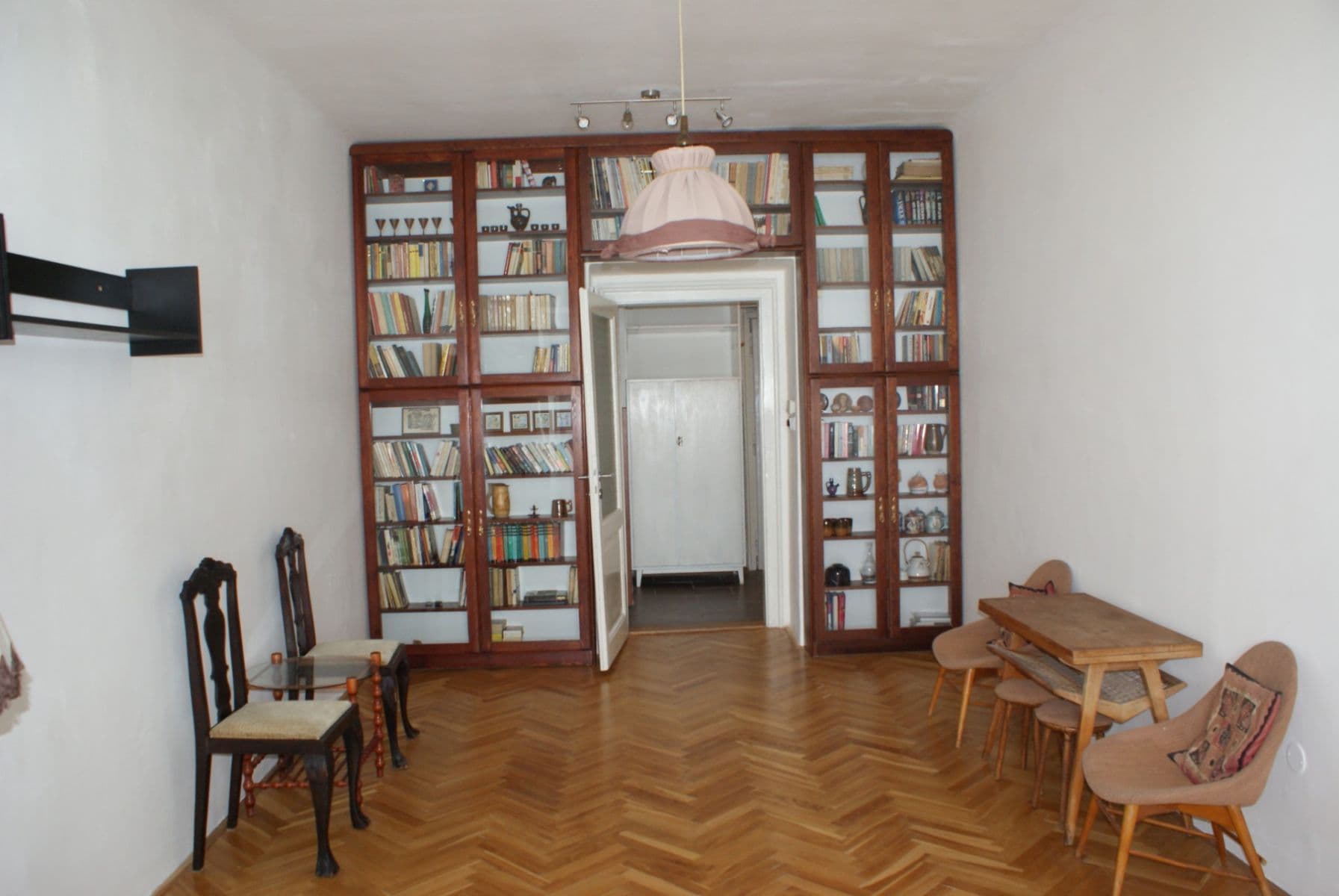 Pronájem bytu 2+1 77 m², Pod Kotlaskou, Praha, Praha Pronájem bytu 2+1 77 m², Pod Kotlaskou, Praha, Praha