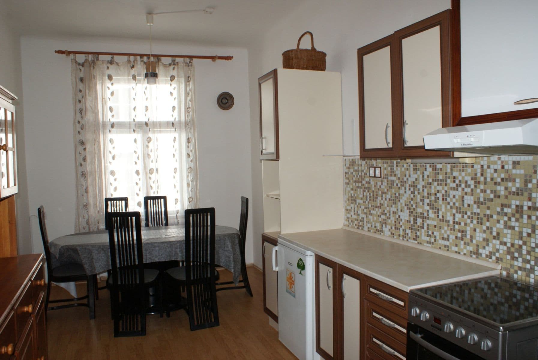 Pronájem bytu 2+1 77 m², Pod Kotlaskou, Praha, Praha Pronájem bytu 2+1 77 m², Pod Kotlaskou, Praha, Praha