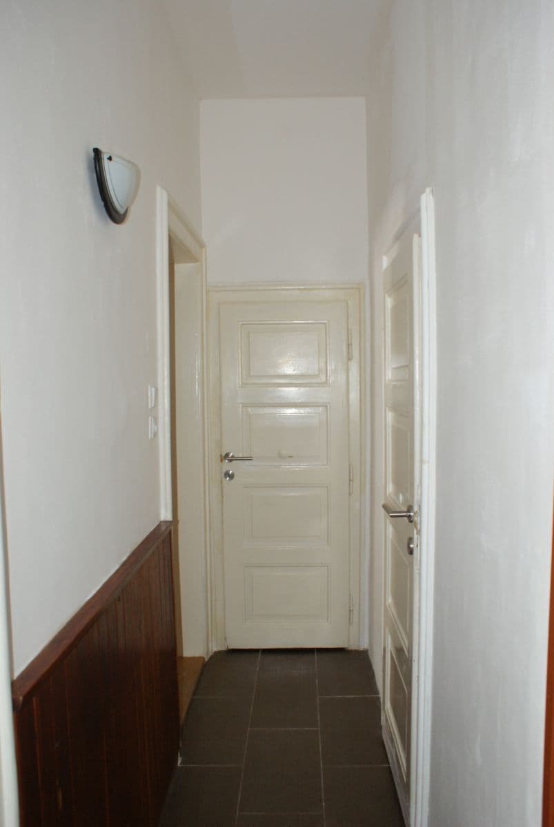 Pronájem bytu 2+1 77 m², Pod Kotlaskou, Praha, Praha Pronájem bytu 2+1 77 m², Pod Kotlaskou, Praha, Praha