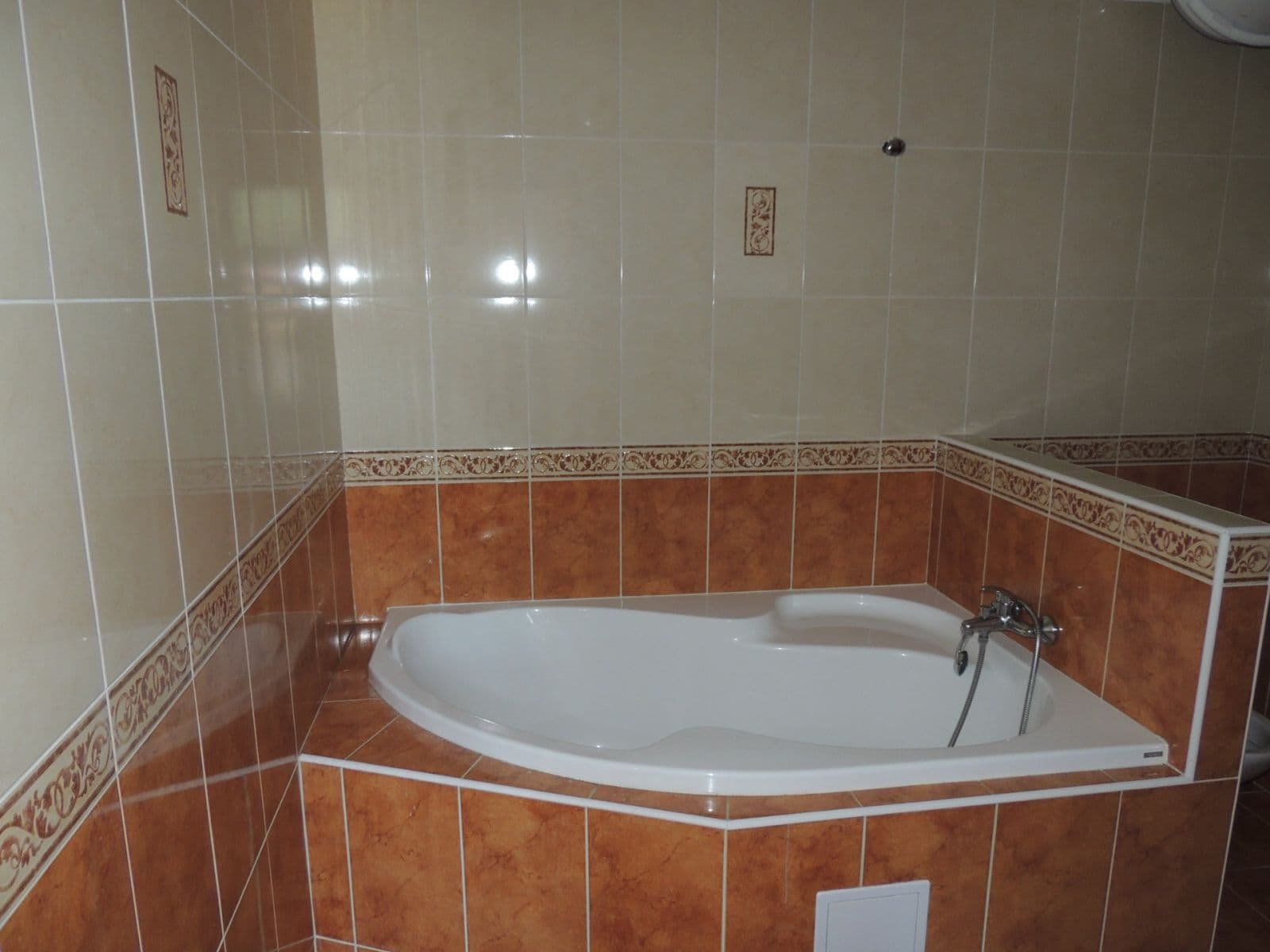 Pronájem bytu 1+1 42 m², Pod Kavalírkou, Praha, Praha Pronájem bytu 1+1 42 m², Pod Kavalírkou, Praha, Praha