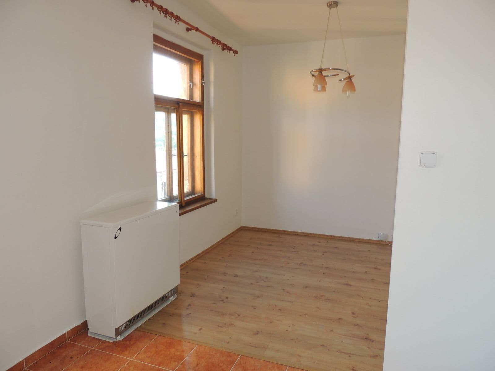 Pronájem bytu 1+1 42 m², Pod Kavalírkou, Praha, Praha Pronájem bytu 1+1 42 m², Pod Kavalírkou, Praha, Praha