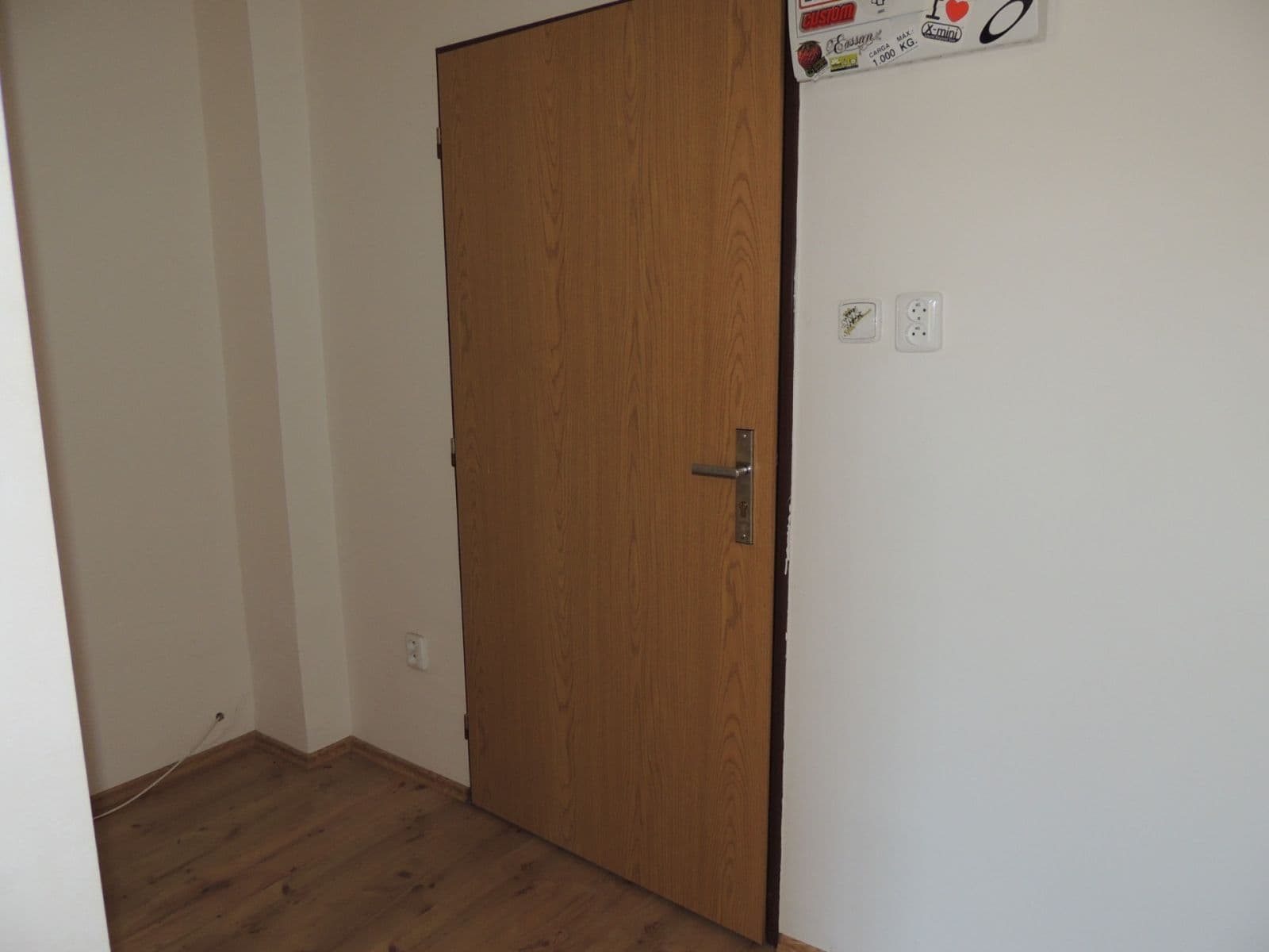 Pronájem bytu 1+1 42 m², Pod Kavalírkou, Praha, Praha Pronájem bytu 1+1 42 m², Pod Kavalírkou, Praha, Praha