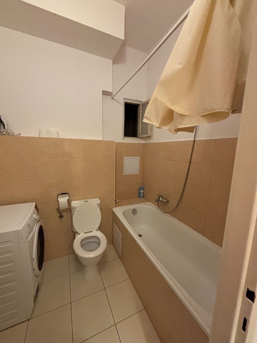 Pronájem bytu 1+kk 34 m², Londýnská, Praha, Praha Pronájem bytu 1+kk 34 m², Londýnská, Praha, Praha