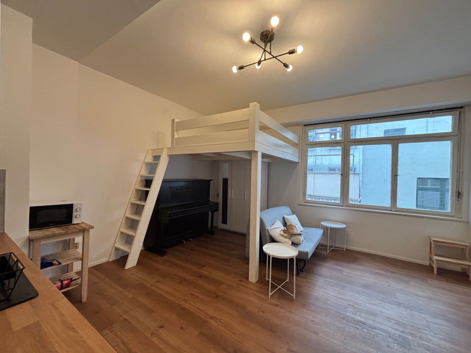 Pronájem bytu 1+kk 34 m², Londýnská, Praha, Praha Pronájem bytu 1+kk 34 m², Londýnská, Praha, Praha