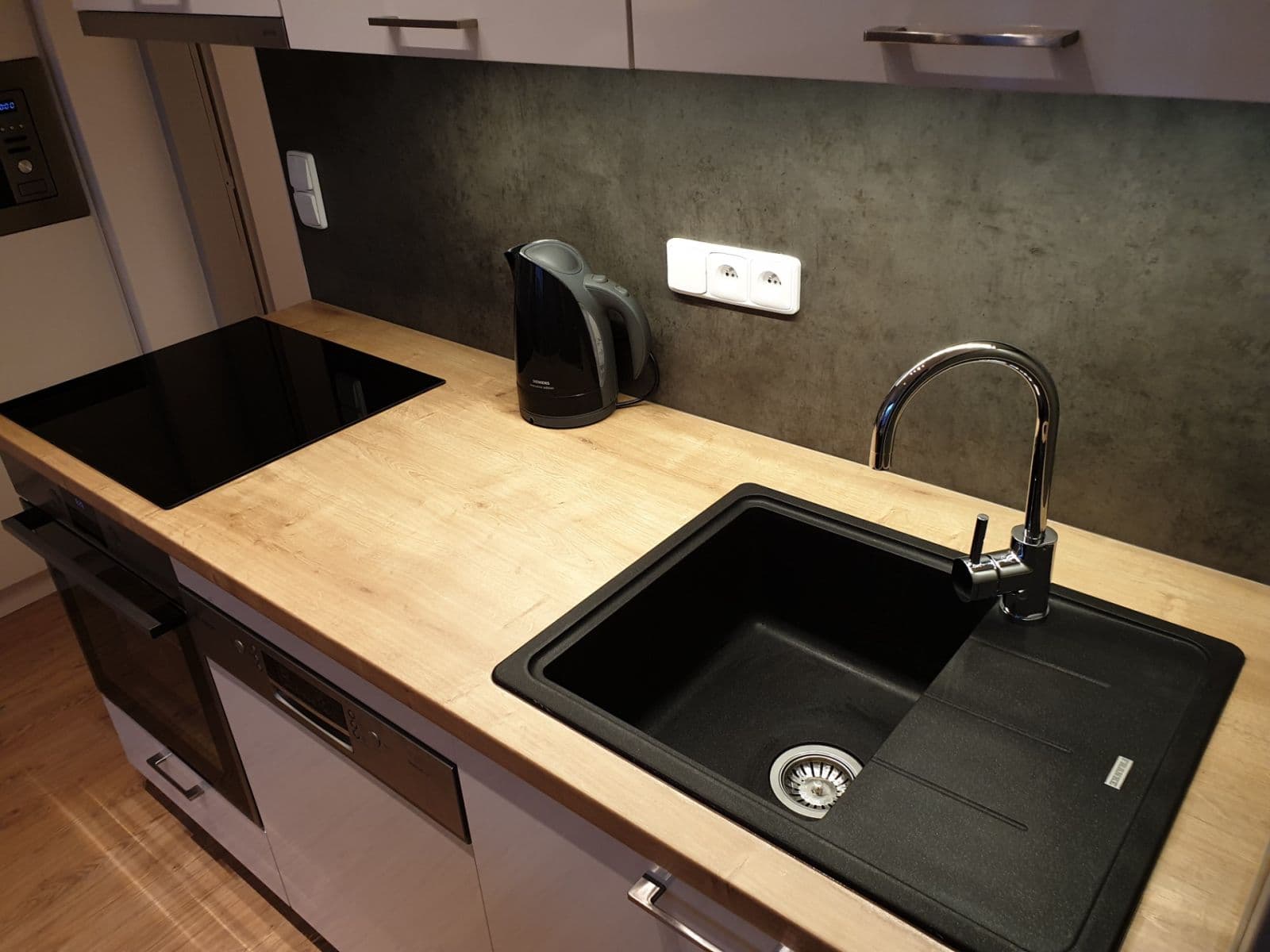Pronájem bytu 2+kk 50 m², Křenová, Brno, Jihomoravský kraj Pronájem bytu 2+kk 50 m², Křenová, Brno, Jihomoravský kraj