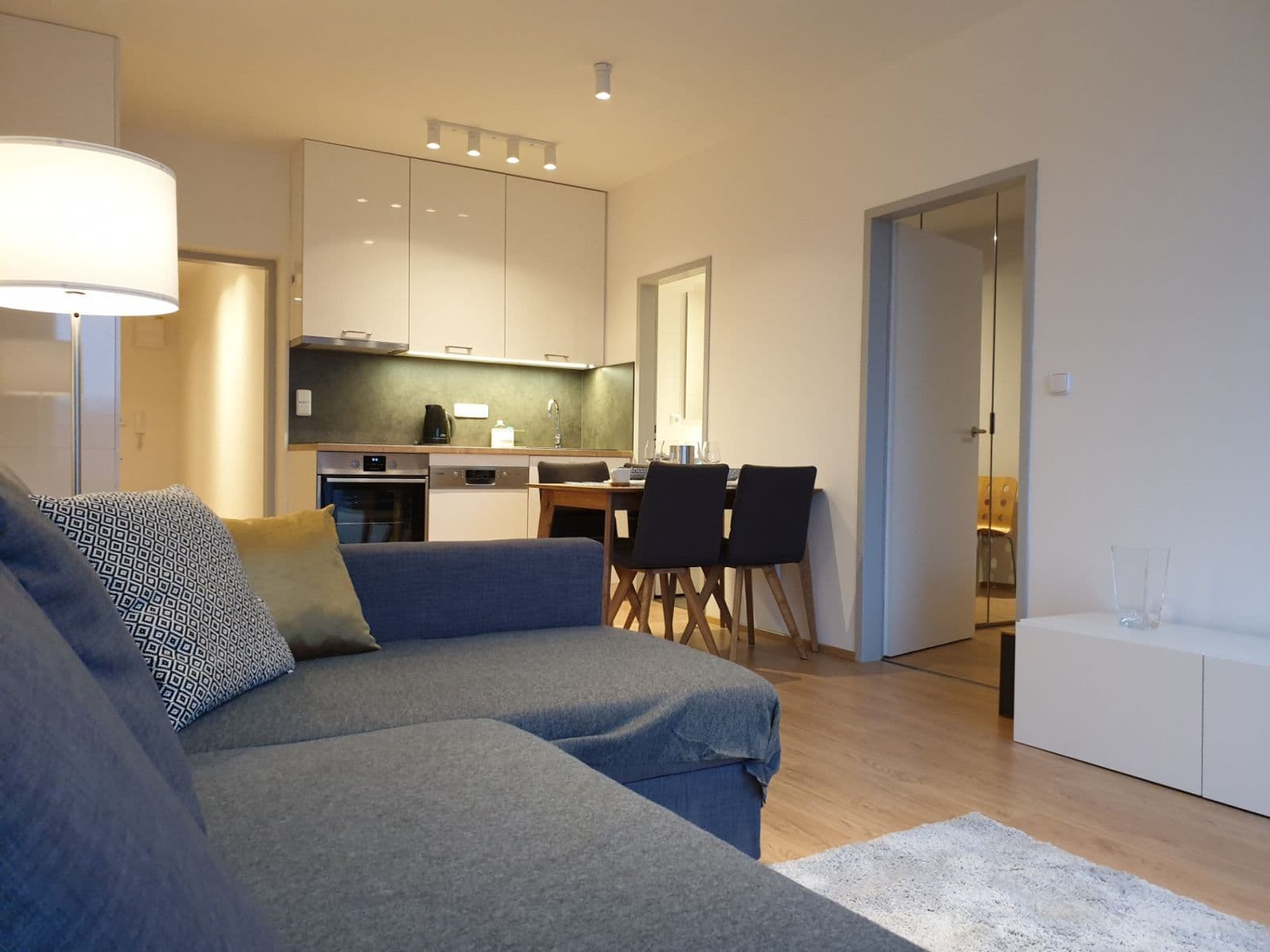 Pronájem bytu 2+kk 50 m², Křenová, Brno, Jihomoravský kraj Pronájem bytu 2+kk 50 m², Křenová, Brno, Jihomoravský kraj