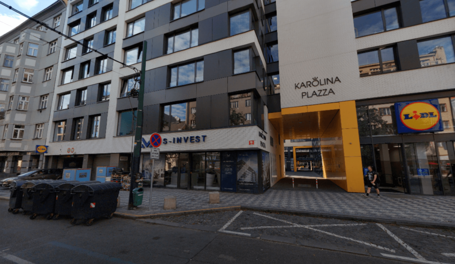 Pronájem garáže 15 m², Sokolovská, Praha, Praha Pronájem garáže 15 m², Sokolovská, Praha, Praha