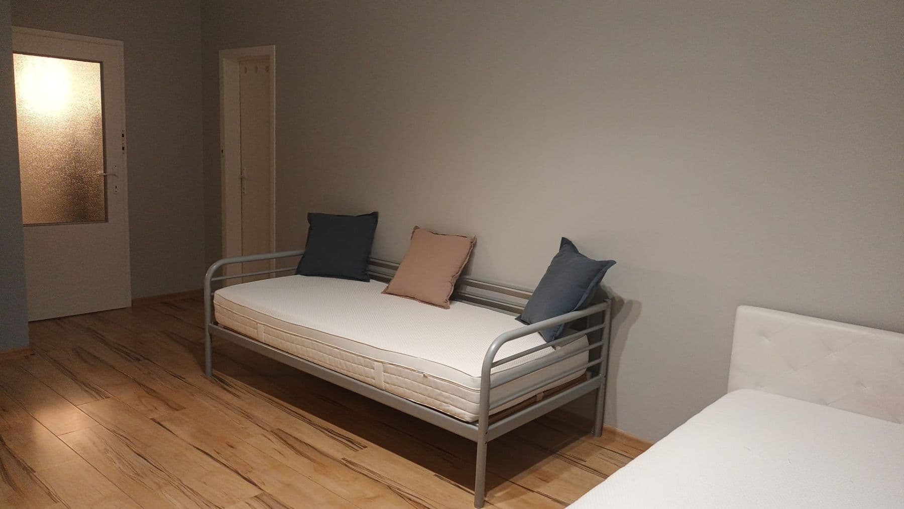 Pronájem bytu 1+kk 30 m², Levského, Praha, Praha Pronájem bytu 1+kk 30 m², Levského, Praha, Praha